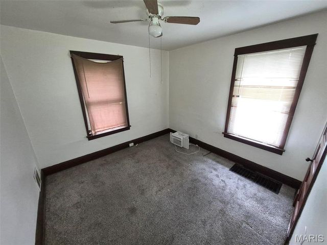 7029 Florence Place, St Louis, MO 63136