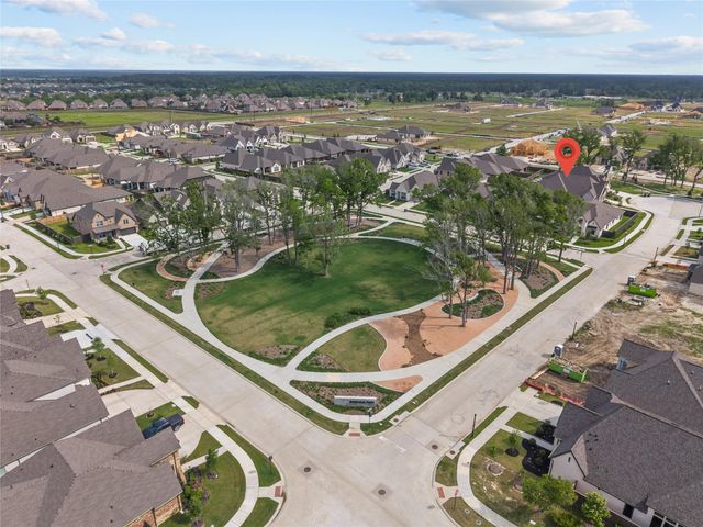 11931 Bush Tail Court, Mont Belvieu, TX 77523