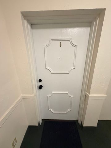 19 Chapel Hill Dr 1, Plymouth, MA 02360