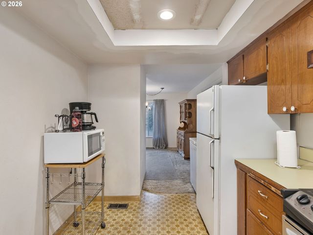 1033 Ne 178TH Ave, Portland, OR 97230