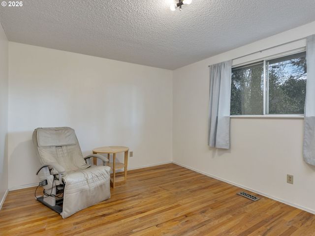 1033 Ne 178TH Ave, Portland, OR 97230