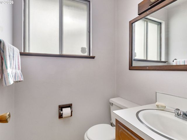 1033 Ne 178TH Ave, Portland, OR 97230