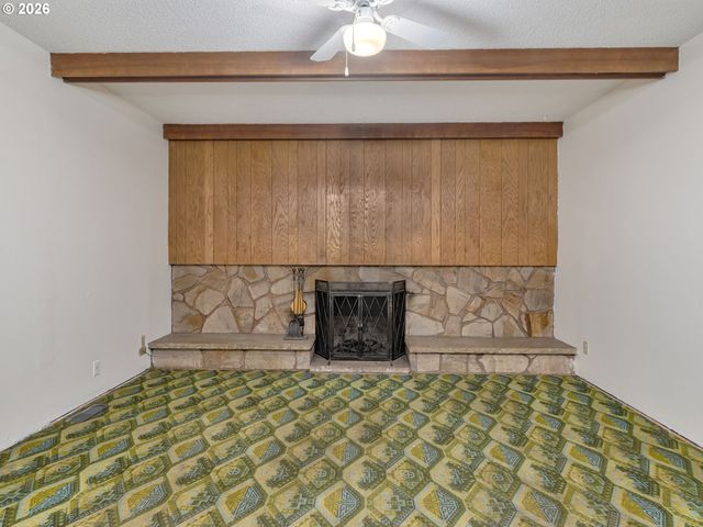 1033 Ne 178TH Ave, Portland, OR 97230