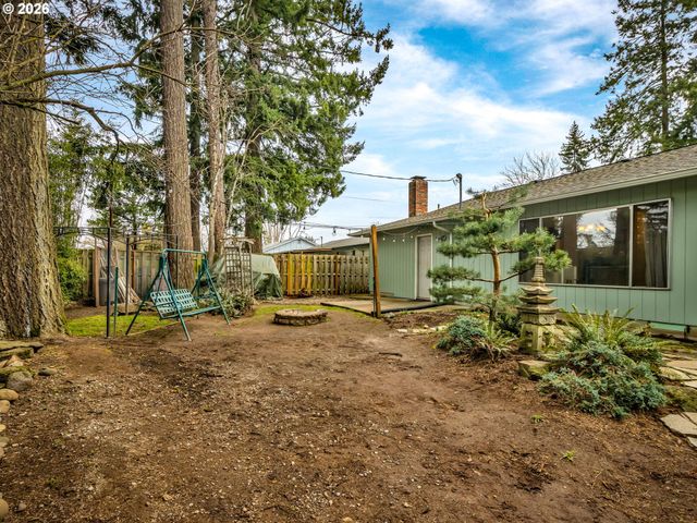 1033 Ne 178TH Ave, Portland, OR 97230