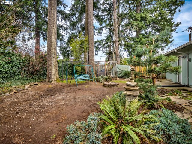 1033 Ne 178TH Ave, Portland, OR 97230