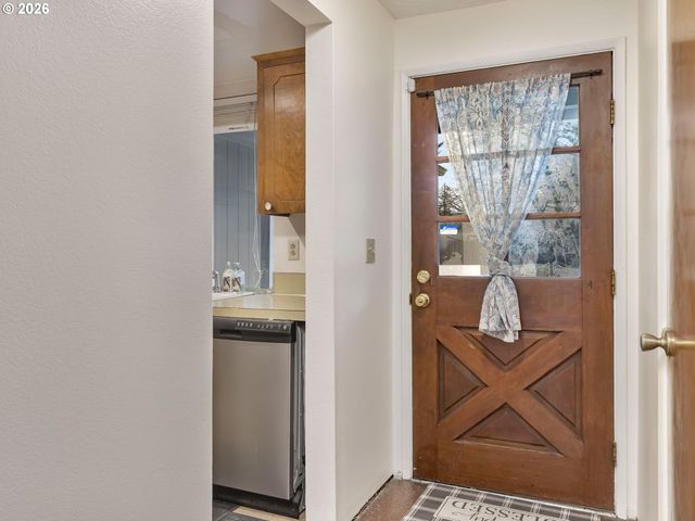 1033 Ne 178TH Ave, Portland, OR 97230