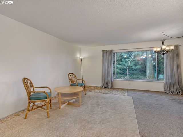 1033 Ne 178TH Ave, Portland, OR 97230