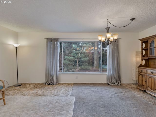 1033 Ne 178TH Ave, Portland, OR 97230