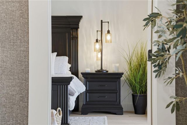 2795 N Beach RD # B, Englewood, FL 34223