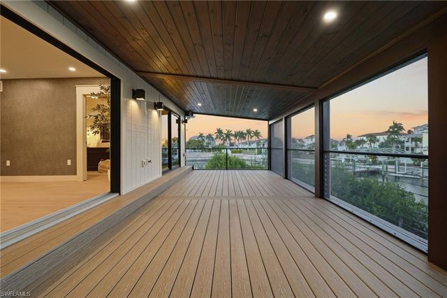 2795 N Beach RD # B, Englewood, FL 34223