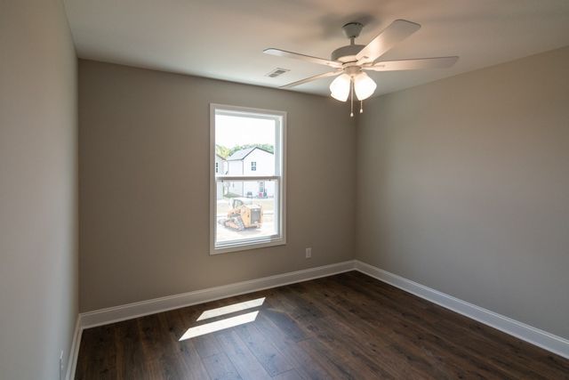 620 Southern Pass Run, Clarksville, TN 37043