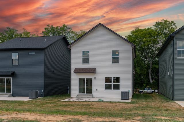 620 Southern Pass Run, Clarksville, TN 37043