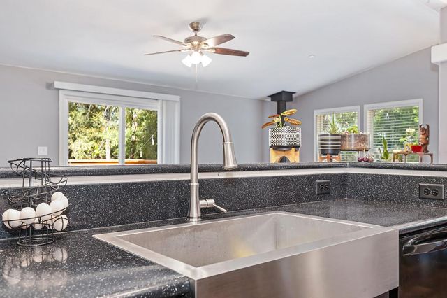4903 Scotch Broom Ln, Garden Valley, CA 95633