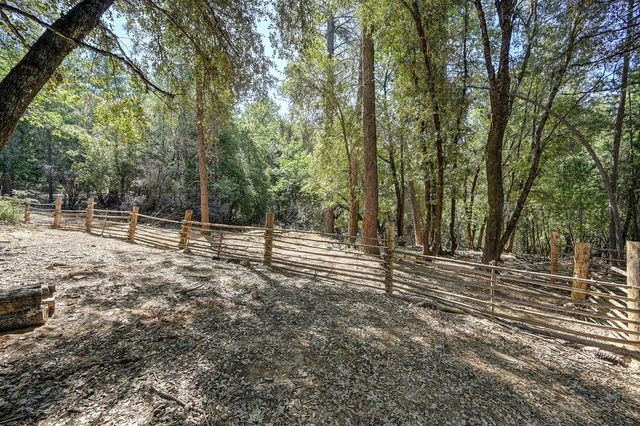 4903 Scotch Broom Ln, Garden Valley, CA 95633