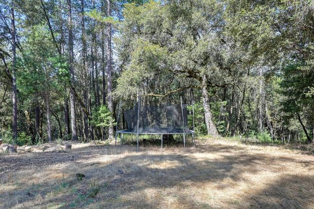4903 Scotch Broom Ln, Garden Valley, CA 95633