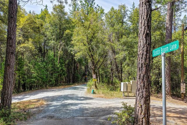 4903 Scotch Broom Ln, Garden Valley, CA 95633