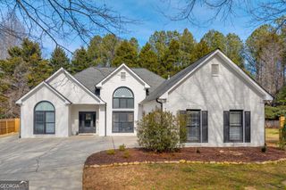5169 Artesian Spring Drive, Flowery Branch, GA 30542
