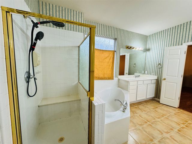 2762 Hillview Drive, Lewisville, TX 75067
