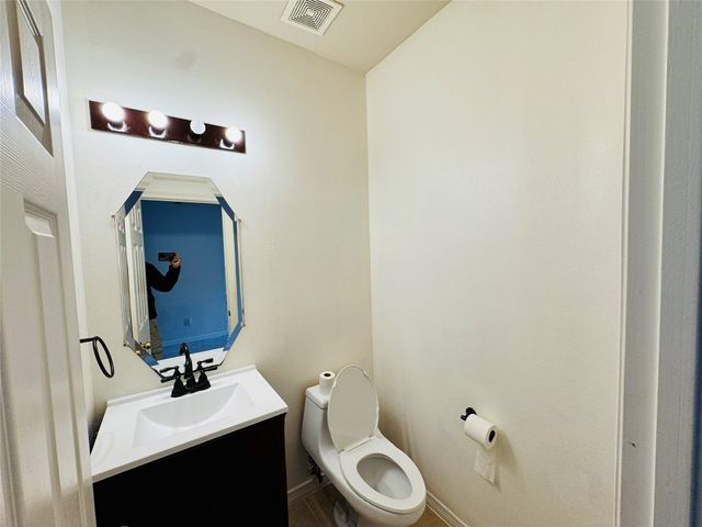 2762 Hillview Drive, Lewisville, TX 75067