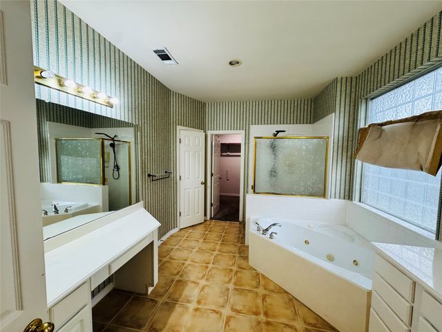 2762 Hillview Drive, Lewisville, TX 75067