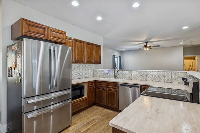 9681 Bud Qurriel Rd, Bon Aqua, TN 37025