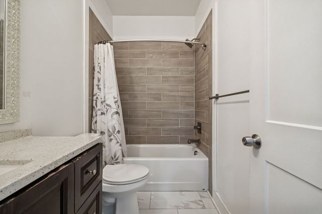 9681 Bud Qurriel Rd, Bon Aqua, TN 37025