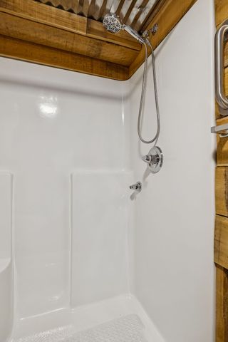 9681 Bud Qurriel Rd, Bon Aqua, TN 37025