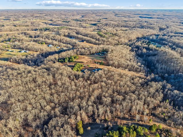 9681 Bud Qurriel Rd, Bon Aqua, TN 37025