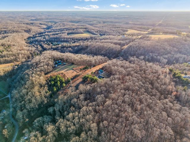 9681 Bud Qurriel Rd, Bon Aqua, TN 37025