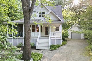 18581 Brook Holw, New Buffalo, MI 49117