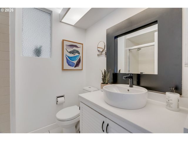 6255 Sw ELM Ave, Beaverton, OR 97005