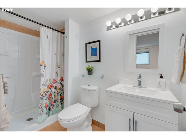 6255 Sw ELM Ave, Beaverton, OR 97005
