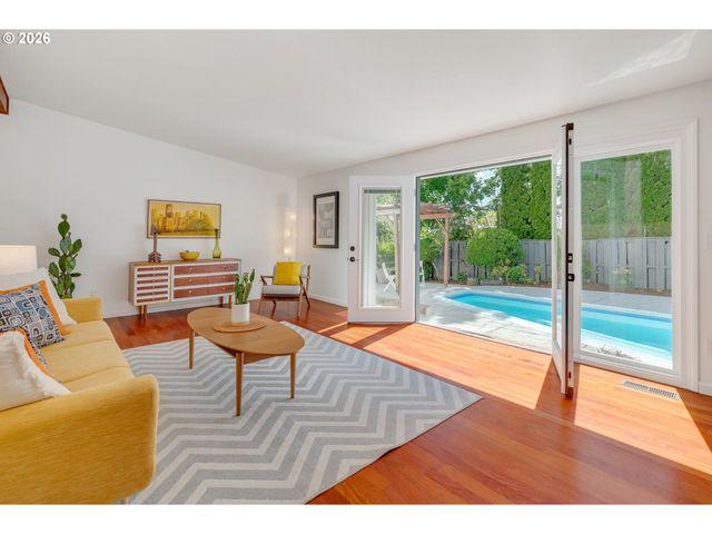 6255 Sw ELM Ave, Beaverton, OR 97005