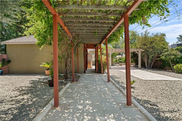 280 Montrose, San Bernardino, CA 92404