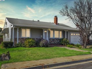 2036 Glenwood Dr, Antioch, CA 94509