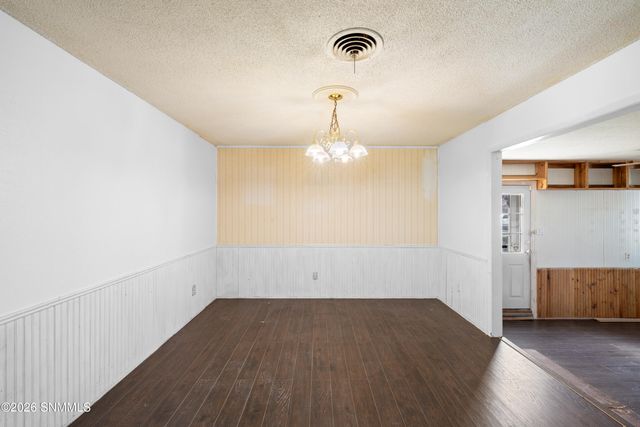 2030 Avalon Drive, Las Cruces, NM 88005