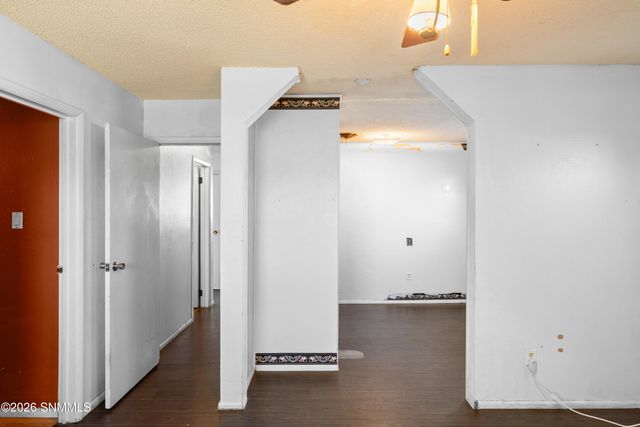 2030 Avalon Drive, Las Cruces, NM 88005