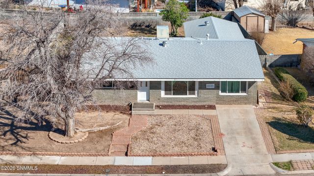 2030 Avalon Drive, Las Cruces, NM 88005