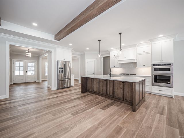 4092 Cottonwood Drive, Victoria Woods, IN 47601