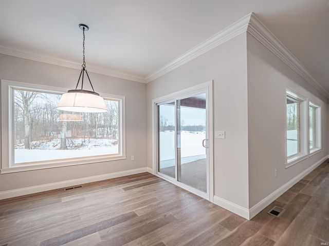 4092 Cottonwood Drive, Victoria Woods, IN 47601