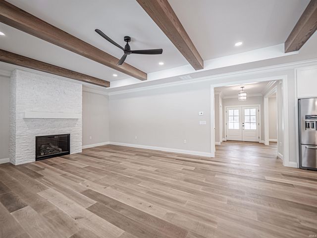 4092 Cottonwood Drive, Victoria Woods, IN 47601