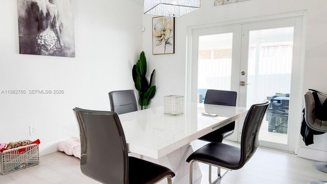 17228 NW 72nd Ct, Hialeah, FL 33015