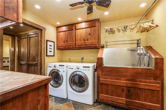 202 Holiday Island Drive, Holiday Island, AR 72631