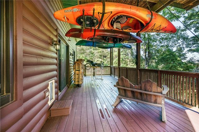 202 Holiday Island Drive, Holiday Island, AR 72631