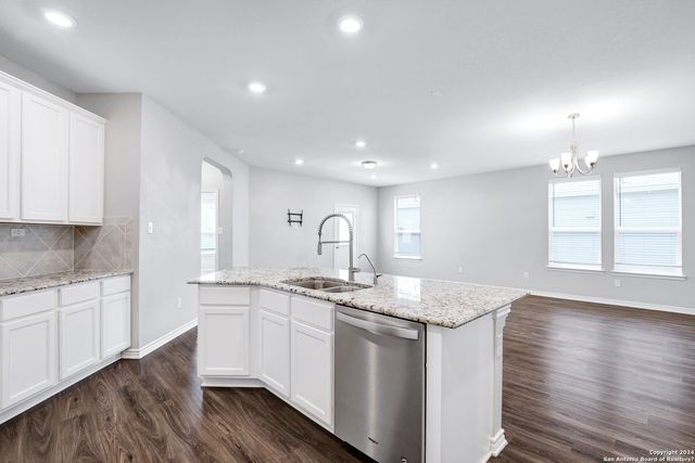 7950 Hanging Branch, San Antonio, TX 78253