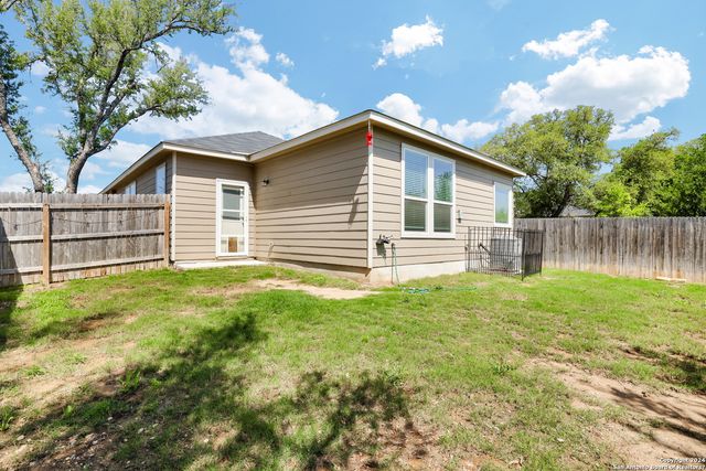 7950 Hanging Branch, San Antonio, TX 78253
