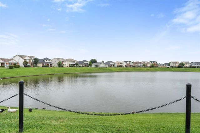 6143 Settlers Lake Circle E, Katy, TX 77449