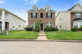 6143 Settlers Lake Circle E, Katy, TX 77449