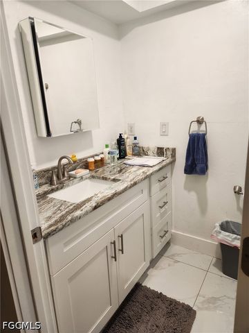 250 Alameda AVE, Fort Myers, FL 33905