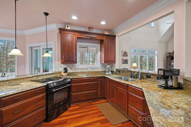 163 Futrell Landing, New London, NC 28127